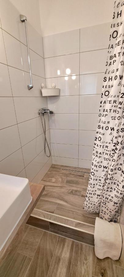 Forestine Guesthouse Hévíz 外观 照片