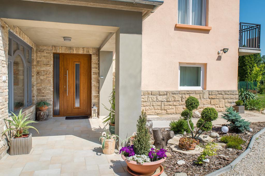 Forestine Guesthouse Hévíz 外观 照片